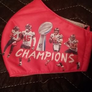 TB Bucs mask